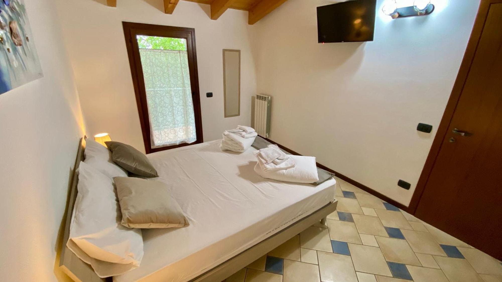 Enjoy House Apartment Ronchi  Екстериор снимка